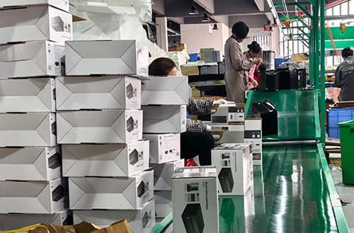 مربع حروف الصلب المجلفن